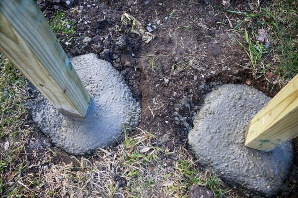 Cost of Post Hole Excavation in Manchester